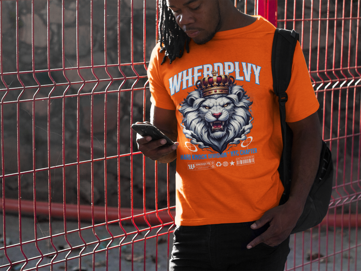 WHERDPLVY LION Unisex t-shirt